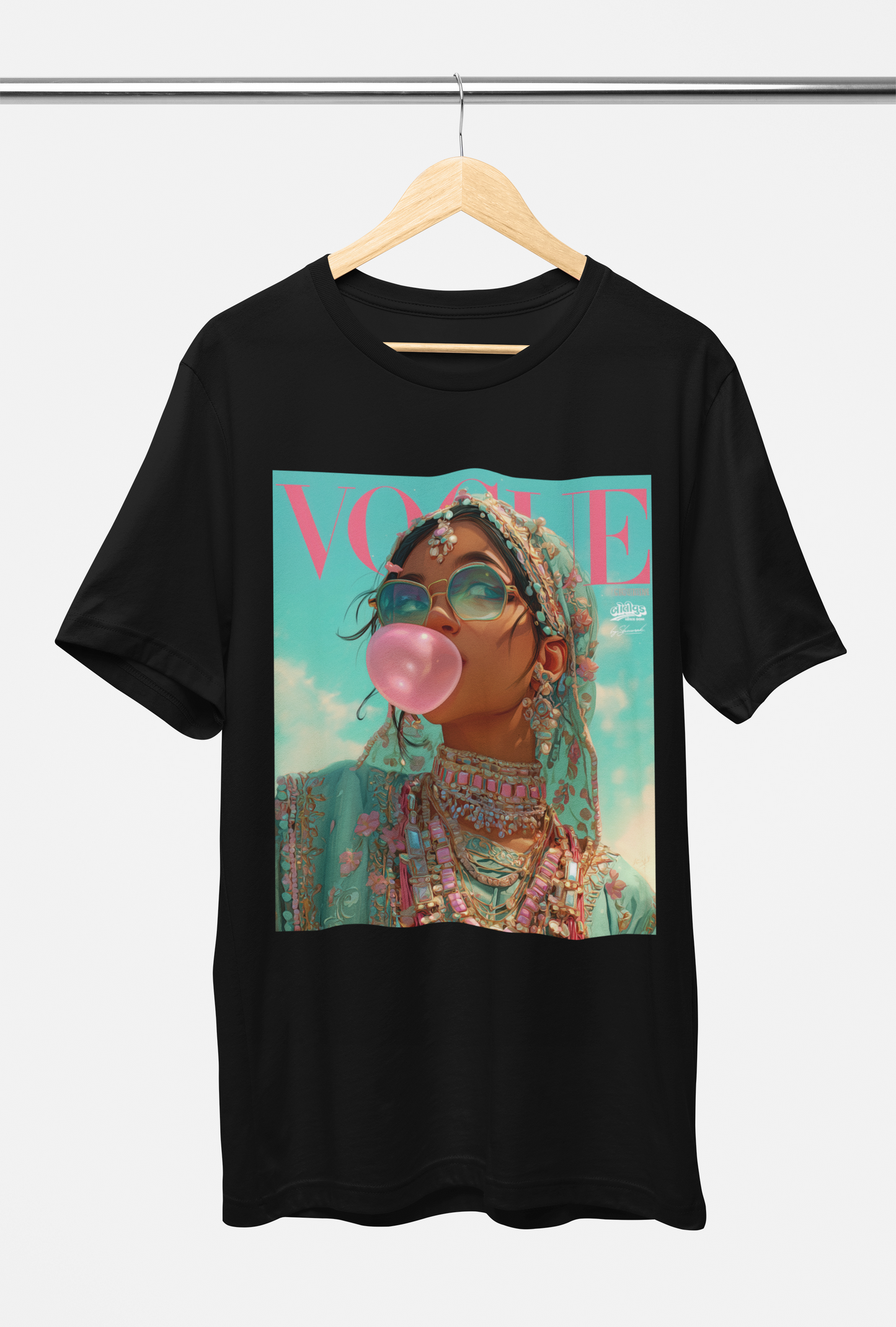 VOGUE TEE : Front Print / 4 colours