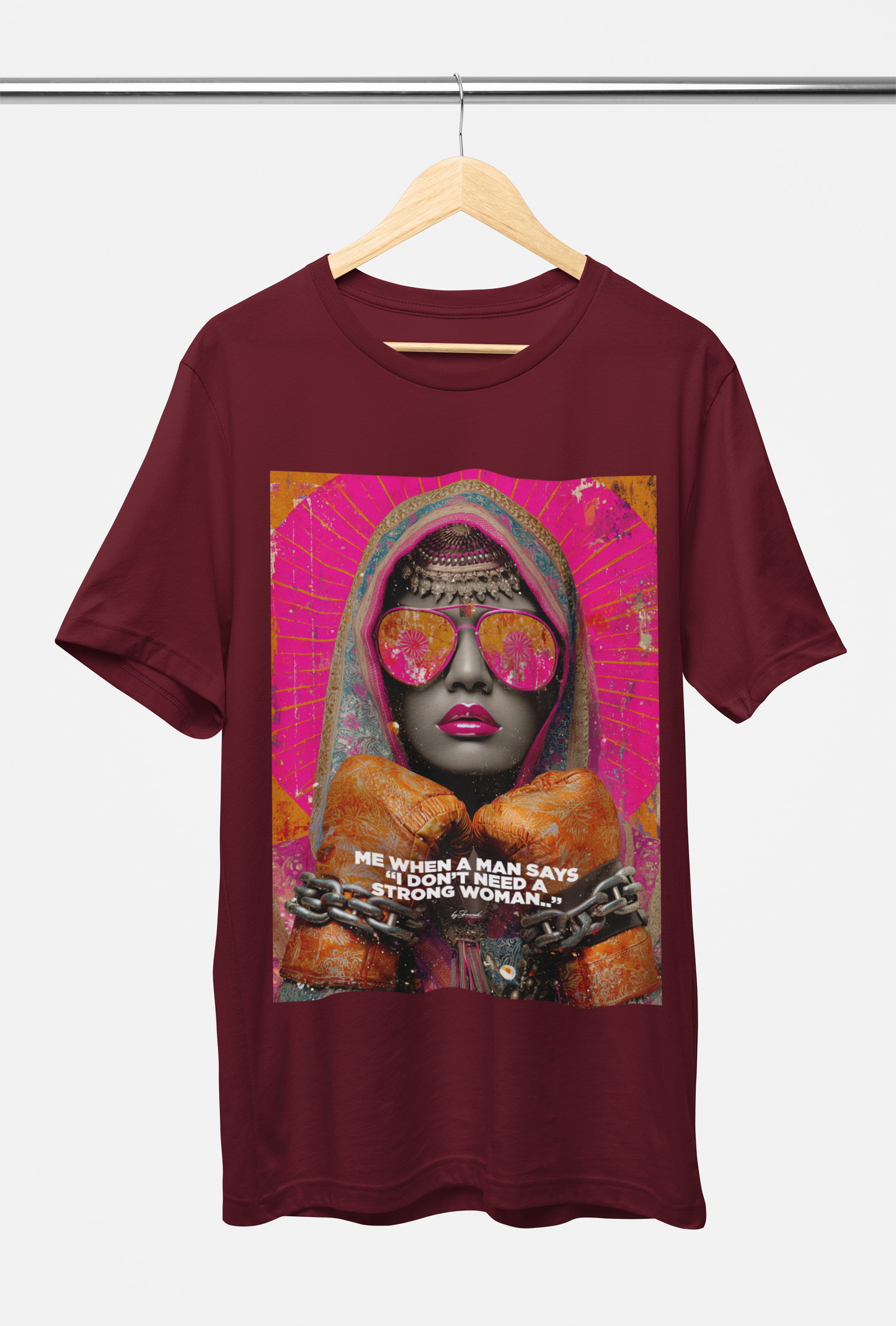STRONG WOMAN T-SHIRT