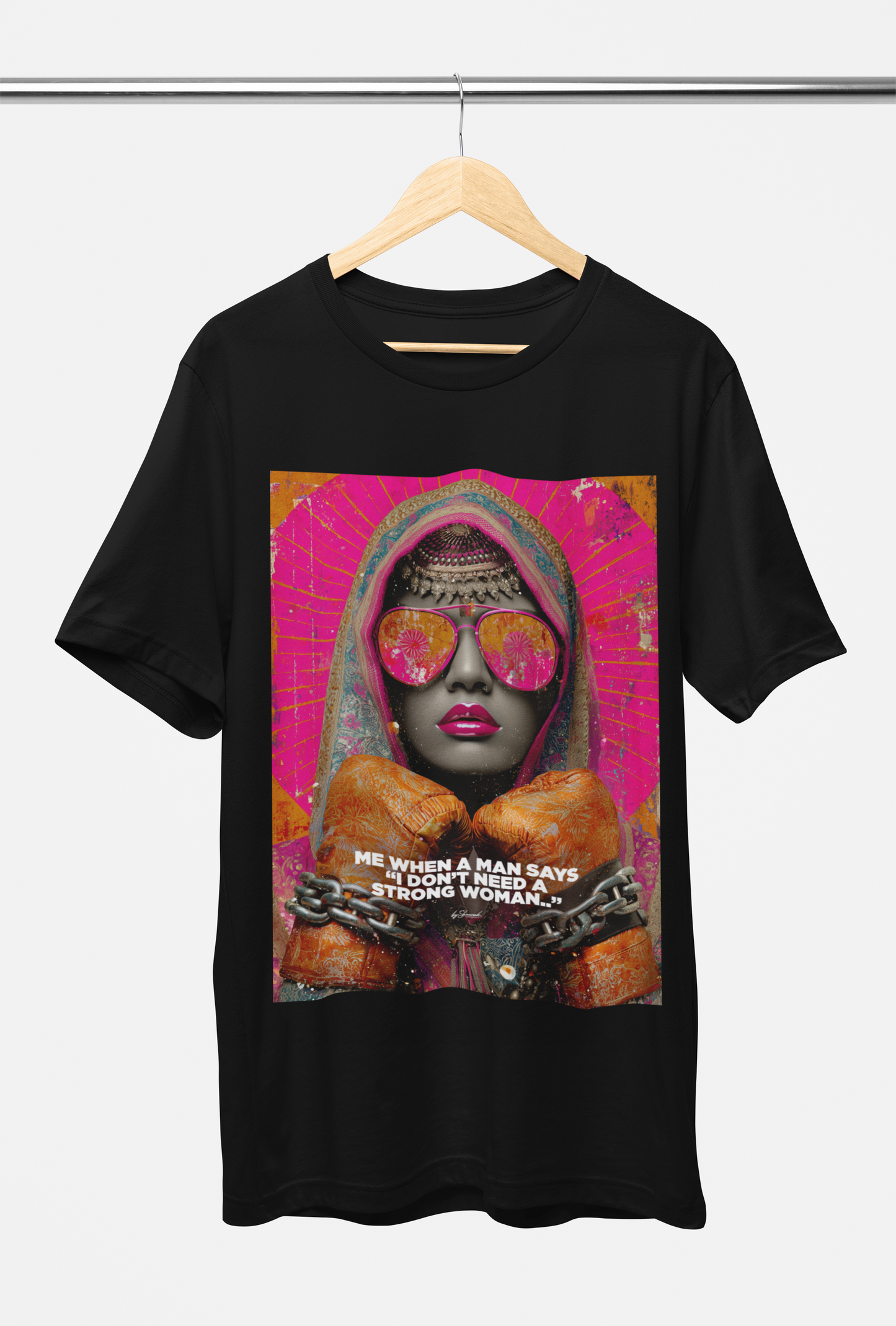 STRONG WOMAN T-SHIRT