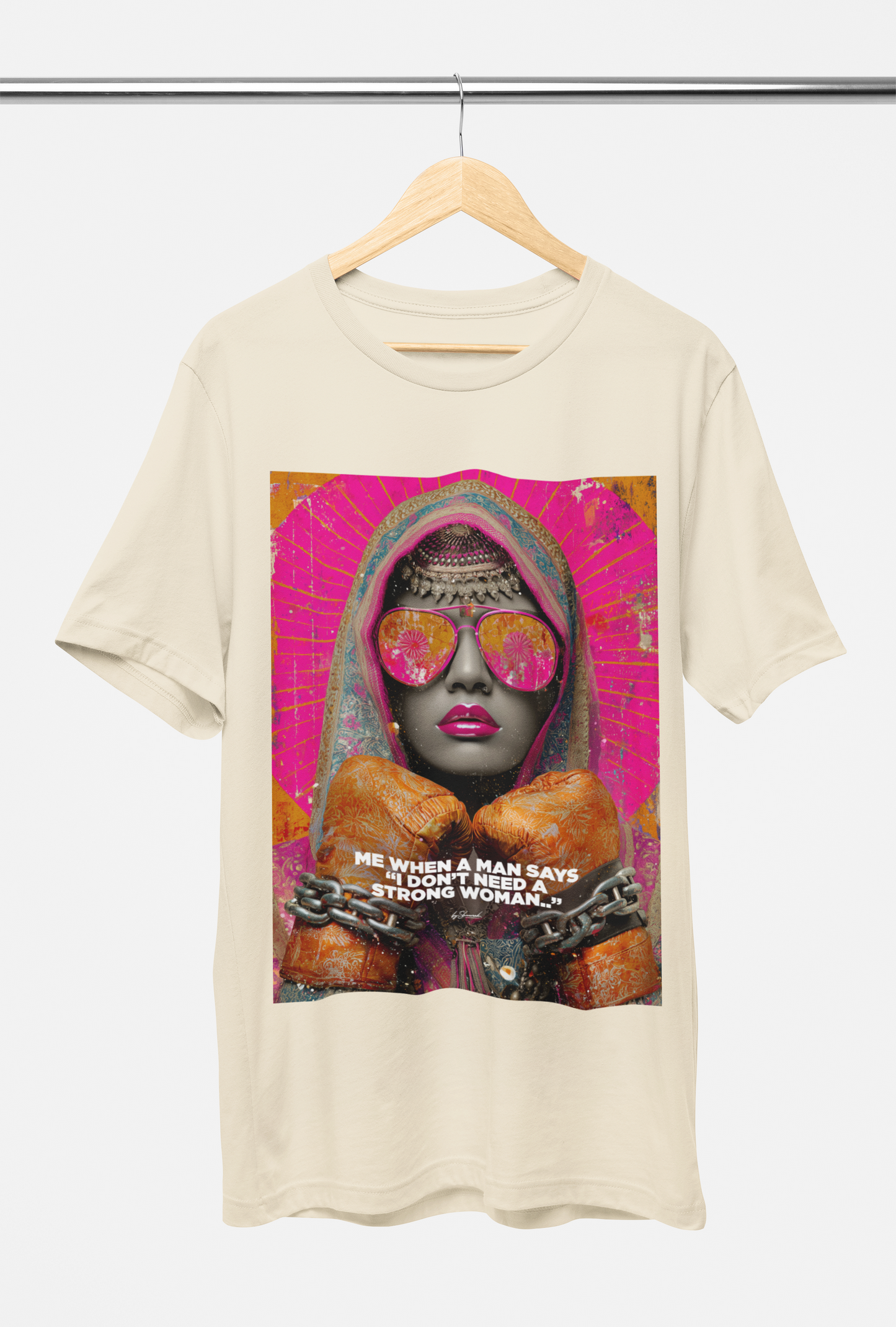 STRONG WOMAN T-SHIRT
