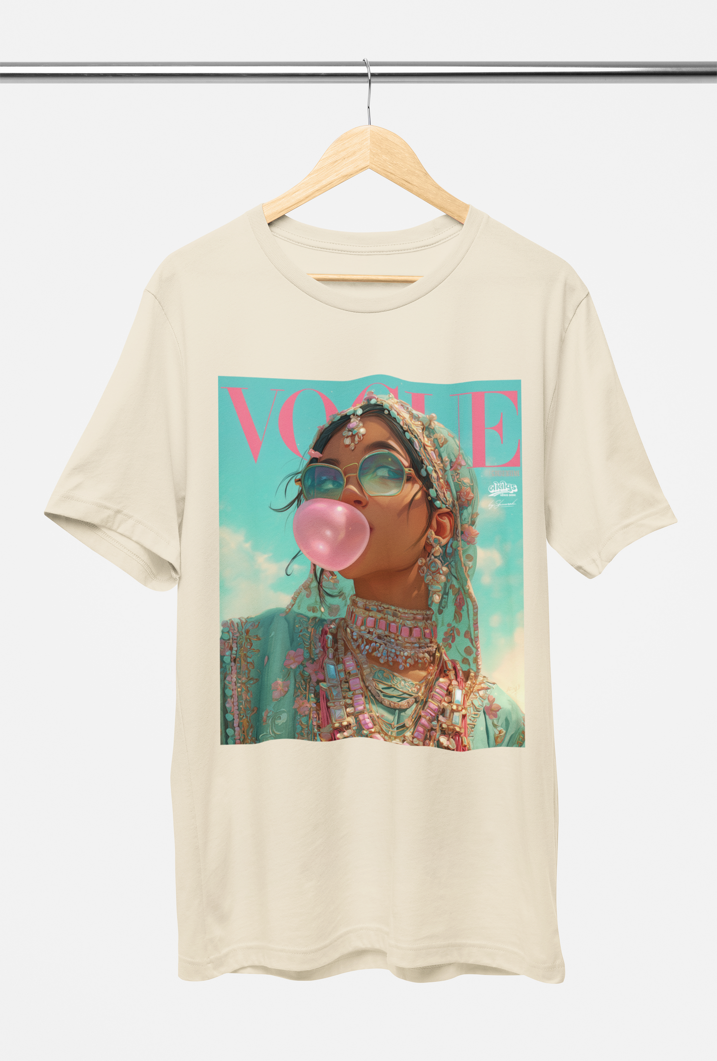 VOGUE TEE : Front Print / 4 colours
